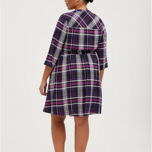Beautiful Torrid Shirt Dress - Picture 2 of 4